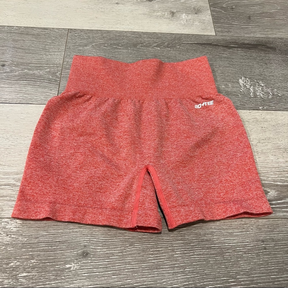 Bo+Tee shorts